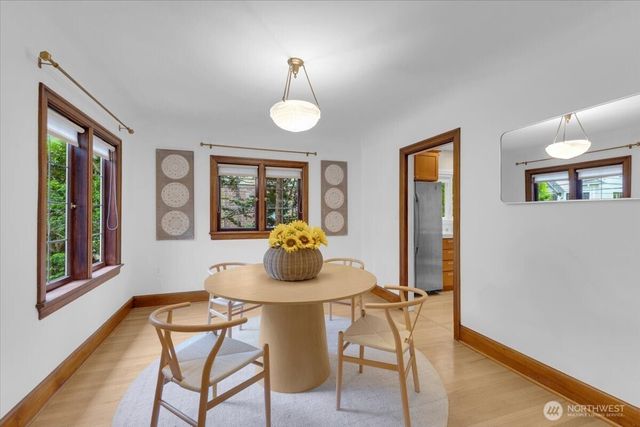 1955 21st Avenue E, Seattle, WA 98112