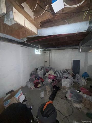 14621 Roselawn Street, Detroit, MI 48238