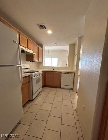8501 West University Avenue 1057, Las Vegas, NV 89147