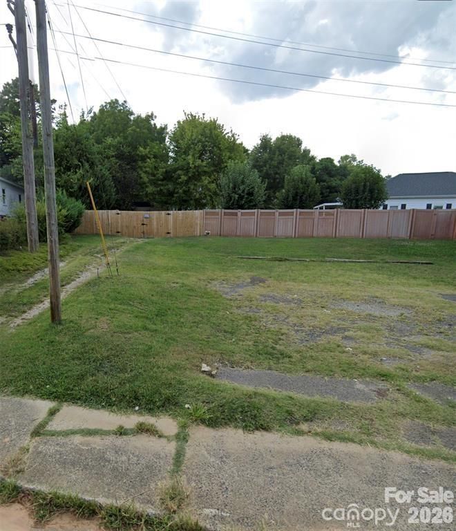 1505 S Marietta Street, Gastonia, NC 28054