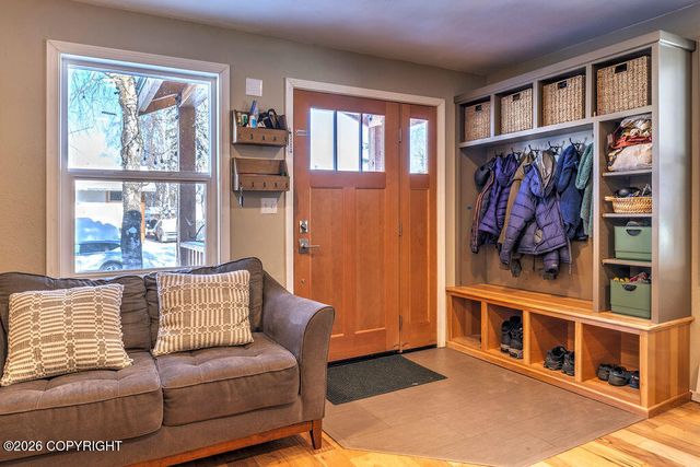 1852 E 26th Avenue, Anchorage, AK 99508