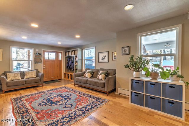 1852 E 26th Avenue, Anchorage, AK 99508