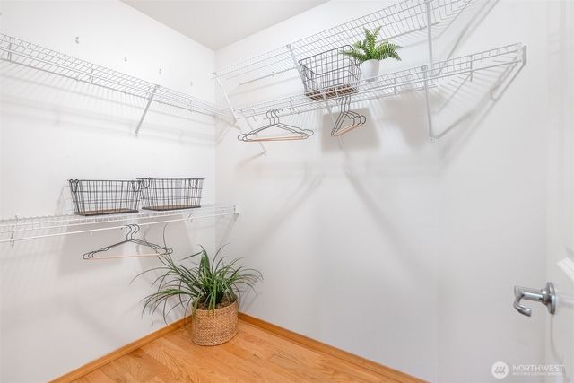 500 N Laventure Road, Mount Vernon, WA 98273