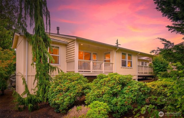 500 N Laventure Road, Mount Vernon, WA 98273