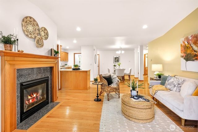 500 N Laventure Road, Mount Vernon, WA 98273