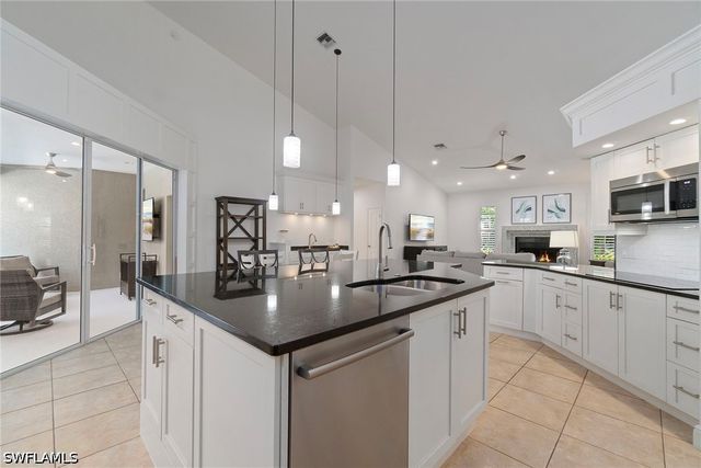 27330 Ridge Lake CT, Bonita Springs, FL 34134