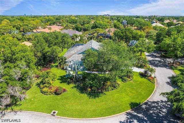 27330 Ridge Lake CT, Bonita Springs, FL 34134