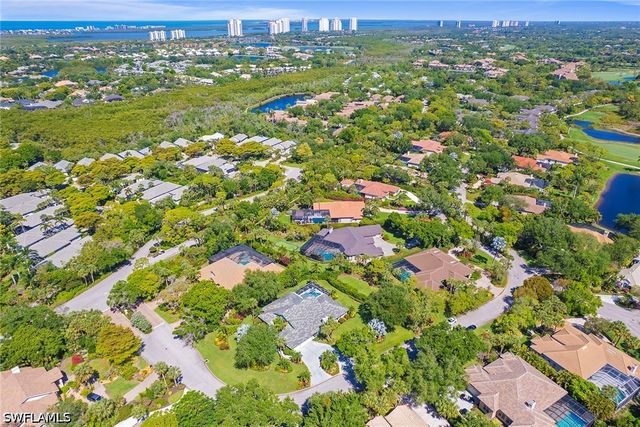 27330 Ridge Lake CT, Bonita Springs, FL 34134