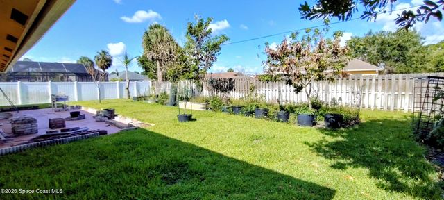 454 Fillmore Avenue NE, Palm Bay, FL 32907