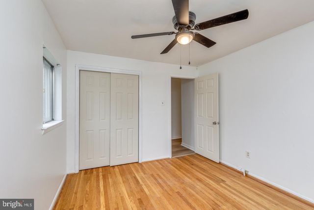 359 WINDSOR DR, Cherry Hill, NJ 08002