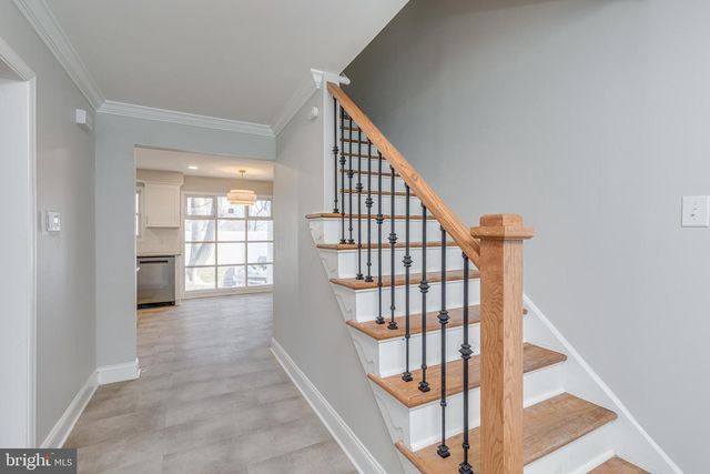 359 WINDSOR DR, Cherry Hill, NJ 08002