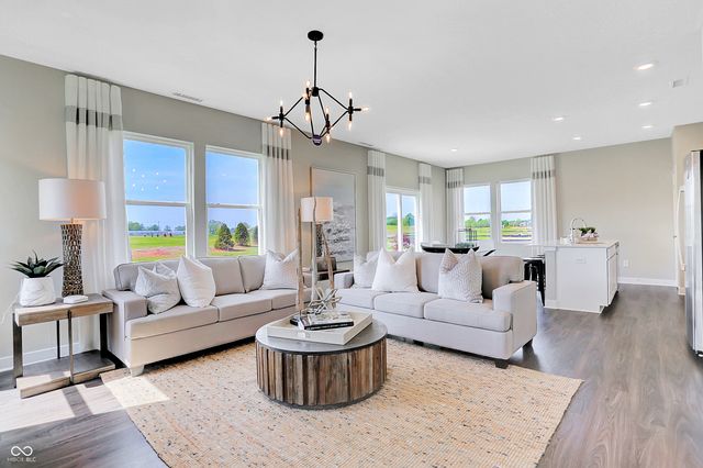 2766 Salem Place, Greenwood, IN 46143