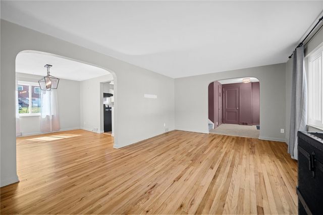 4360 Stanton Ave, Stanton Heights, PA 15201