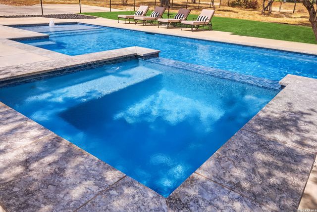 772 ANSLEY FOREST RD, Bulverde, TX 78163