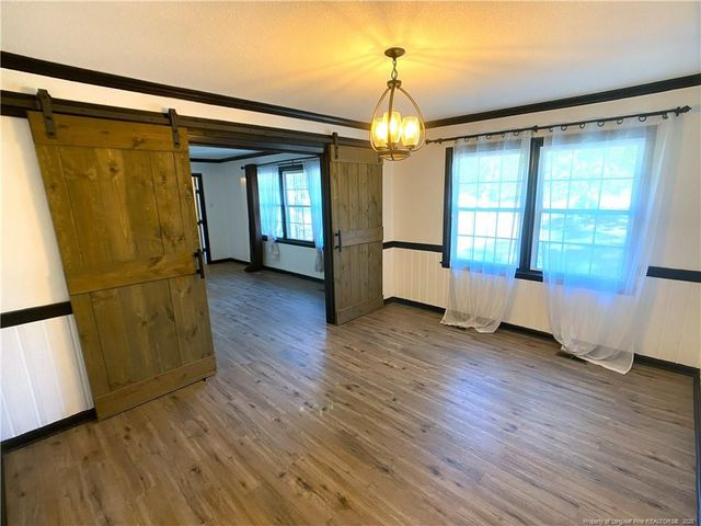 2405 Morganton Road, Fayetteville, NC 28303