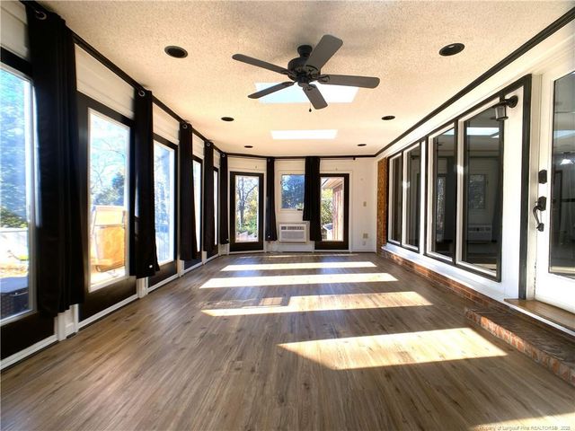 2405 Morganton Road, Fayetteville, NC 28303