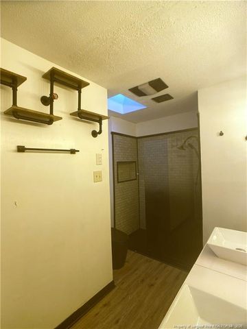 2405 Morganton Road, Fayetteville, NC 28303