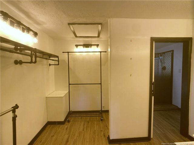 2405 Morganton Road, Fayetteville, NC 28303