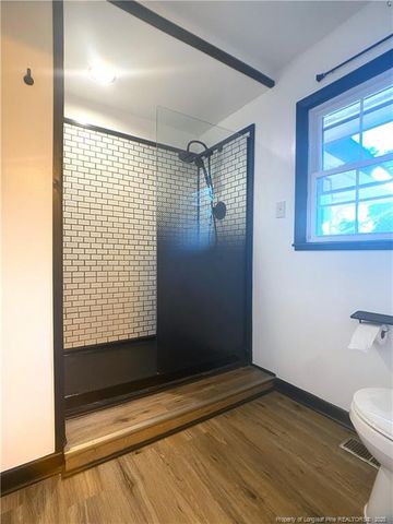 2405 Morganton Road, Fayetteville, NC 28303