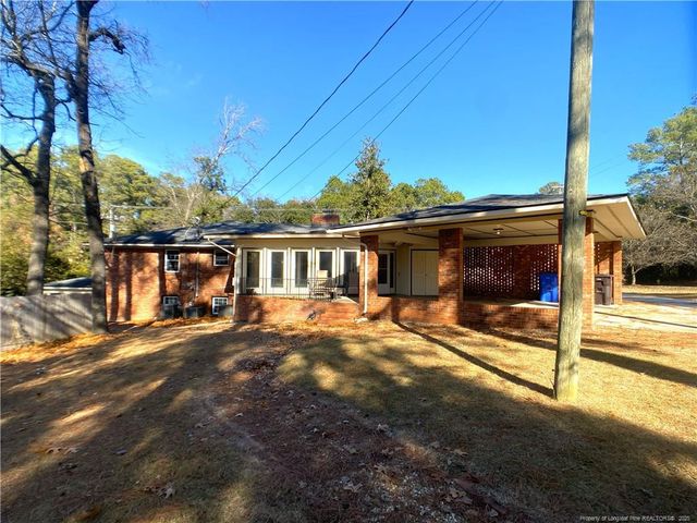 2405 Morganton Road, Fayetteville, NC 28303