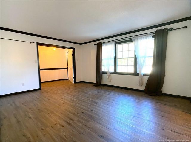 2405 Morganton Road, Fayetteville, NC 28303