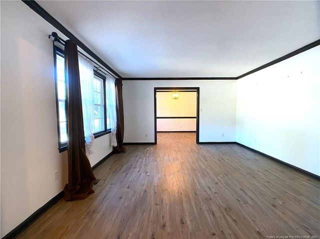 2405 Morganton Road, Fayetteville, NC 28303