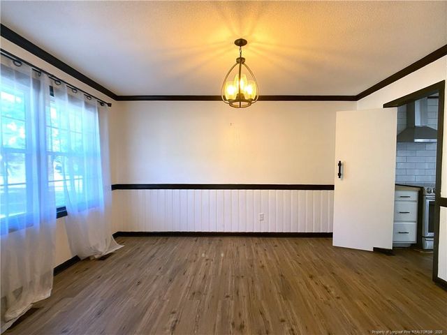 2405 Morganton Road, Fayetteville, NC 28303