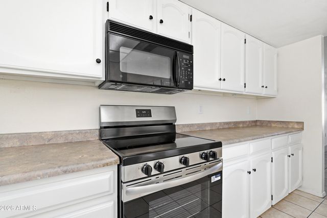 5729 W BUTLER Drive, Chandler, AZ 85226