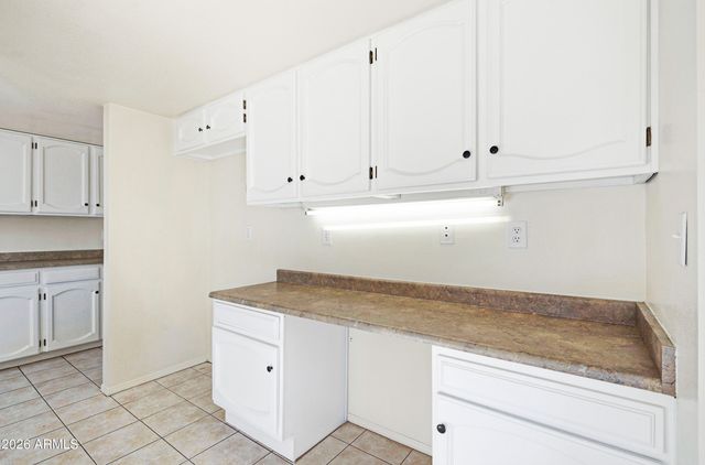 5729 W BUTLER Drive, Chandler, AZ 85226