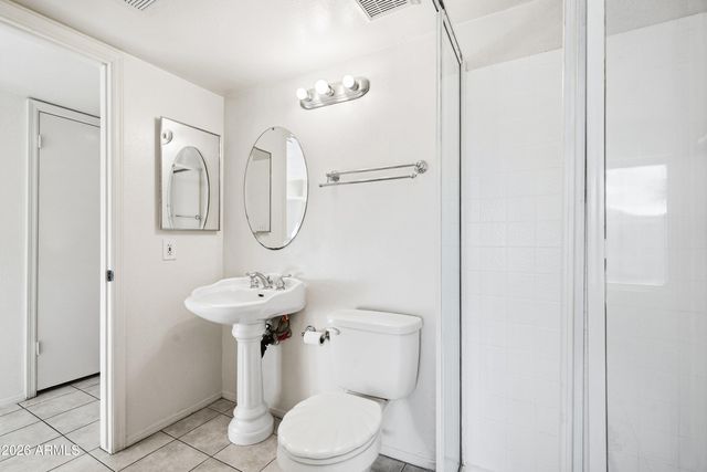 5729 W BUTLER Drive, Chandler, AZ 85226