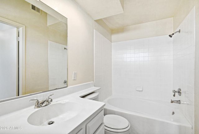 5729 W BUTLER Drive, Chandler, AZ 85226