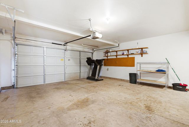 5729 W BUTLER Drive, Chandler, AZ 85226