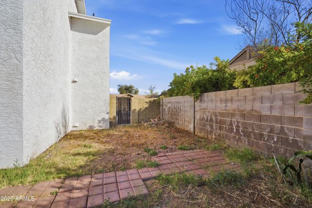 5729 W BUTLER Drive, Chandler, AZ 85226