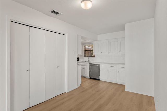 1006 Beverly Circle, Tool, TX 75143