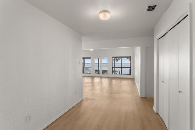 1006 Beverly Circle, Tool, TX 75143