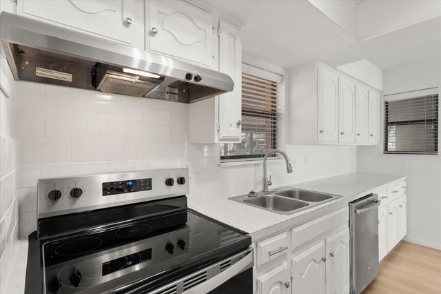 1006 Beverly Circle, Tool, TX 75143