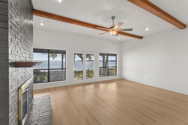 1006 Beverly Circle, Tool, TX 75143
