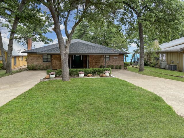 1006 Beverly Circle, Tool, TX 75143