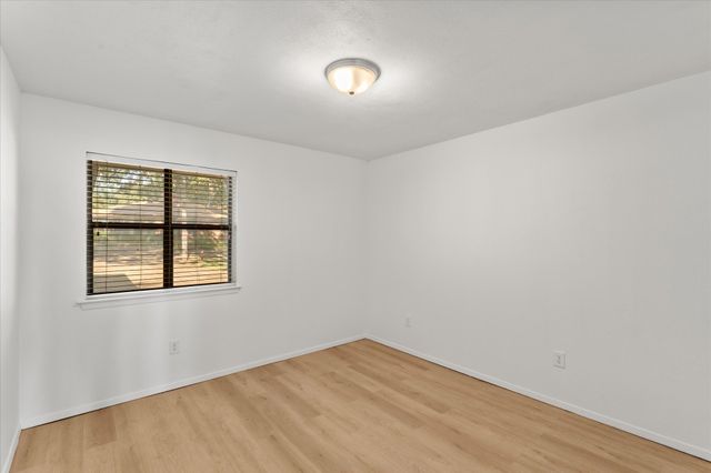 1006 Beverly Circle, Tool, TX 75143