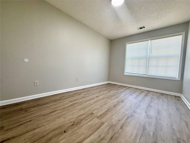 2154 Olmadison View, Atlanta, GA 30349