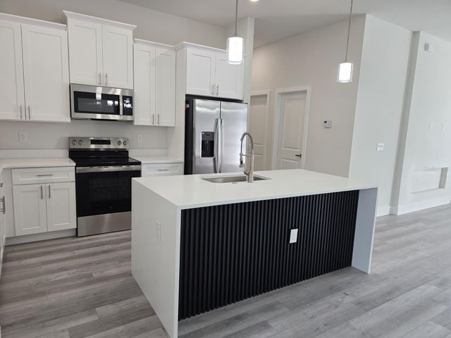 18374 ELGIN AVENUE, Port Charlotte, FL 33948