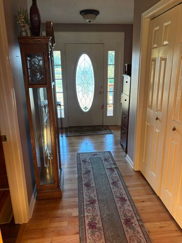 241 Glen Holliday Rd, Indian Mound, TN 37079