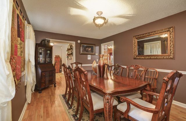 241 Glen Holliday Rd, Indian Mound, TN 37079