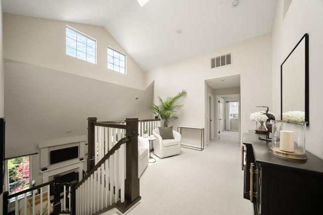 811 Schooner Bay Drive, Redwood City, CA 94065