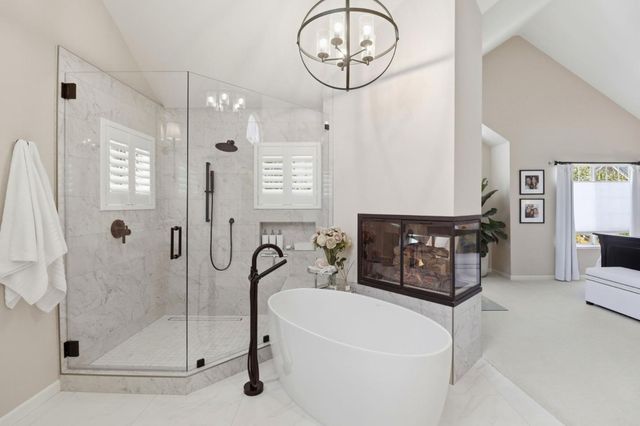 811 Schooner Bay Drive, Redwood City, CA 94065