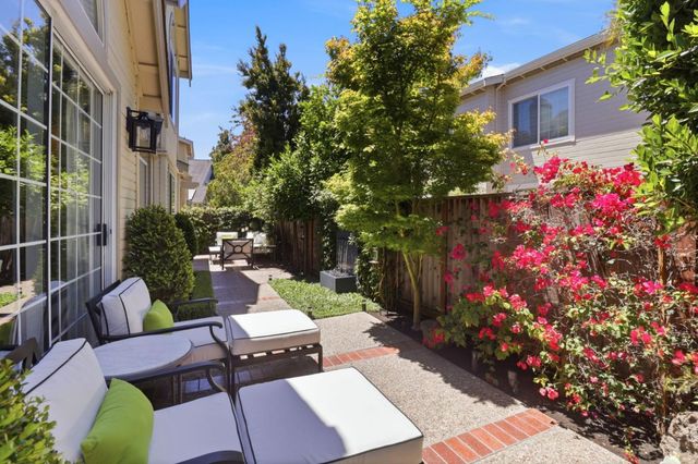 811 Schooner Bay Drive, Redwood City, CA 94065