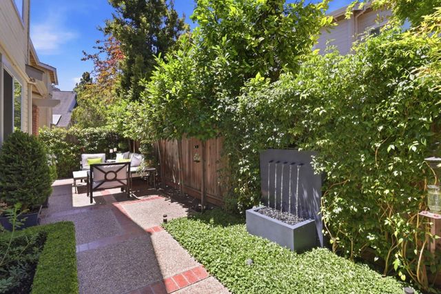 811 Schooner Bay Drive, Redwood City, CA 94065
