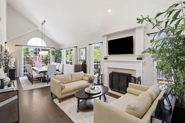 811 Schooner Bay Drive, Redwood City, CA 94065