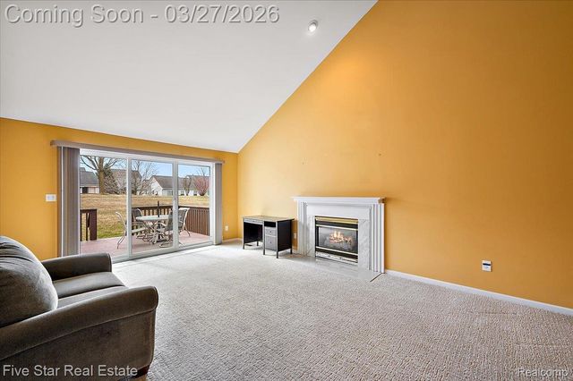 734 Challenging Trail 65, South Lyon, MI 48178