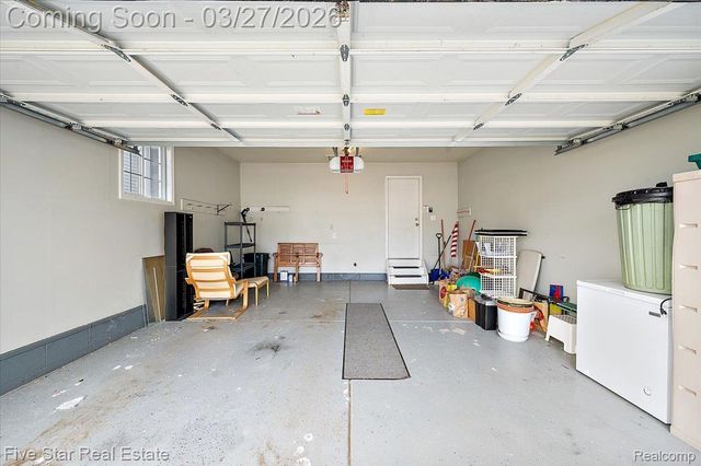 734 Challenging Trail 65, South Lyon, MI 48178